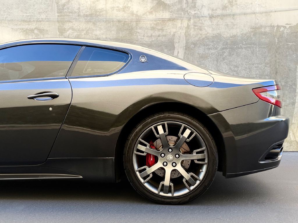 2013 Maserati GranTurismo Image 8