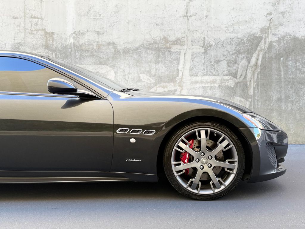 2013 Maserati GranTurismo Image 21