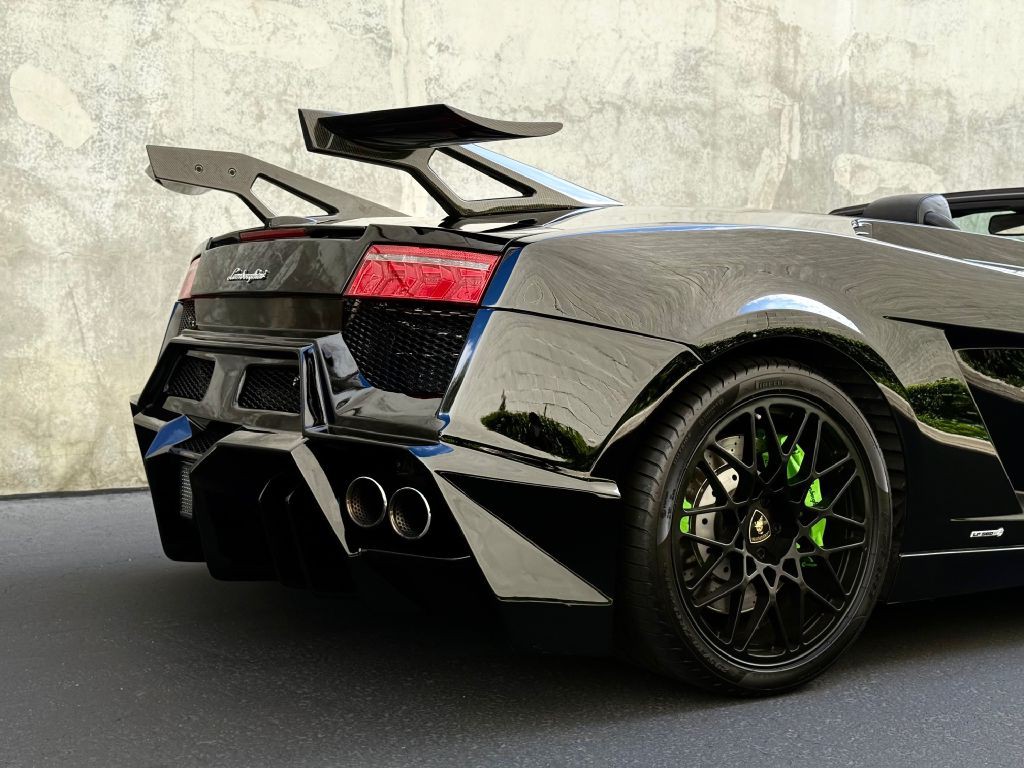 2010 Lamborghini Gallardo Image 14