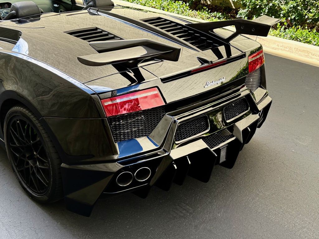 2010 Lamborghini Gallardo Image 15