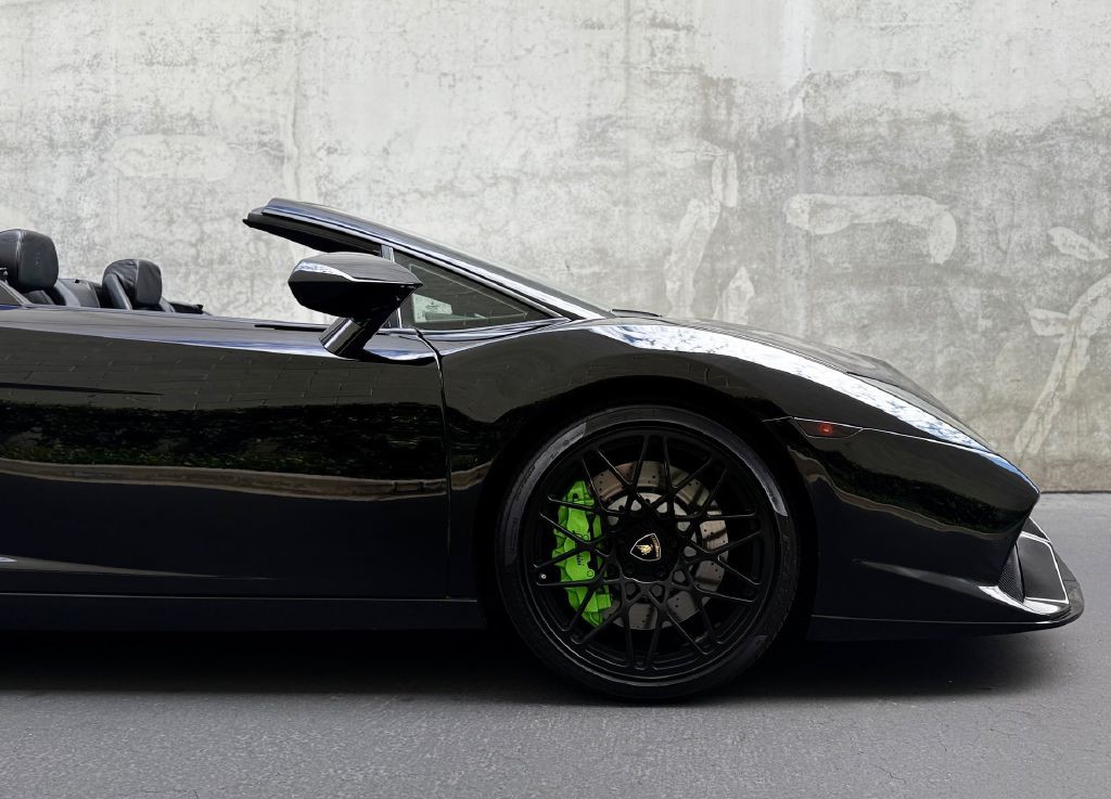 2010 Lamborghini Gallardo Image 27