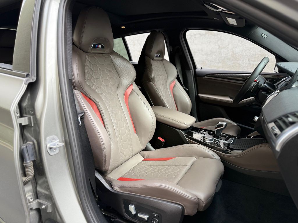 2020 BMW X4 Image 29