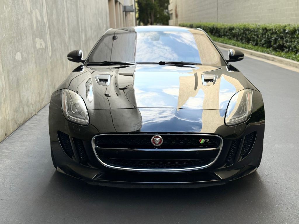 2017 Jaguar F-TYPE Image 3