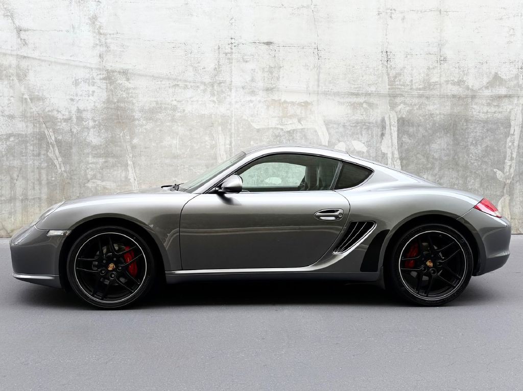 2011 Porsche Cayman Image 5