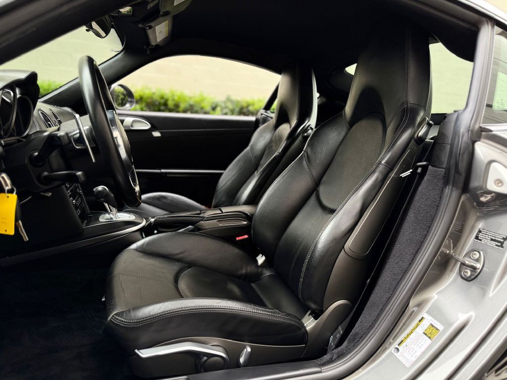 2011 Porsche Cayman Image 24