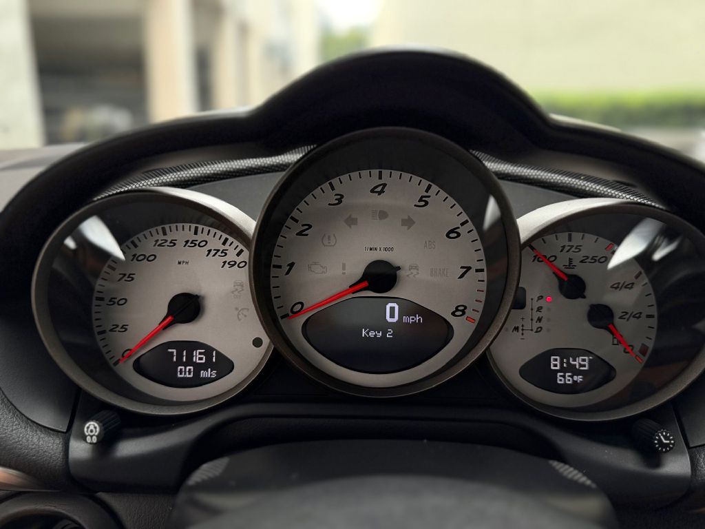 2011 Porsche Cayman Image 37