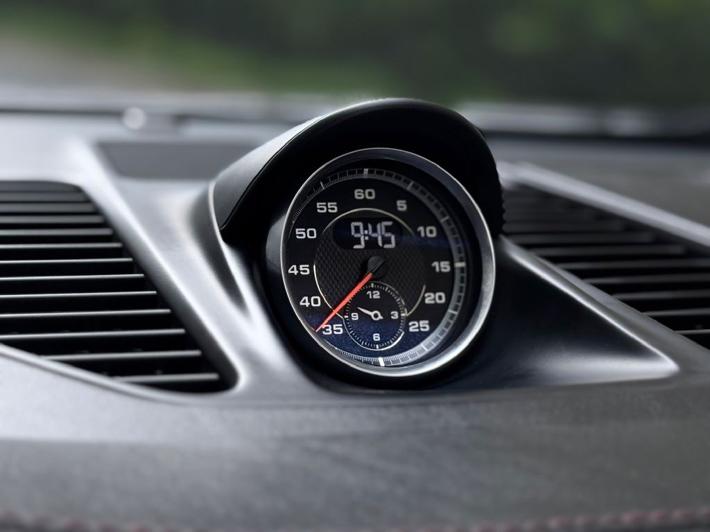 2018 Porsche 911 Image 48