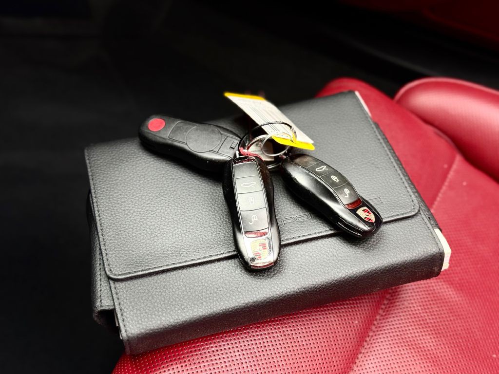 2018 Porsche 911 Image 50