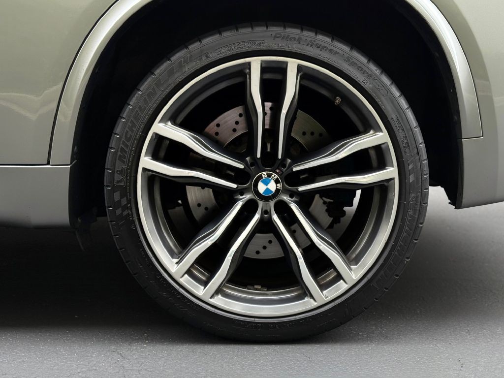 2015 BMW X5 Image 9