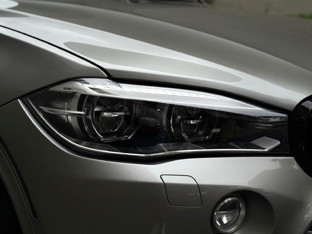2015 BMW X5 Image 13