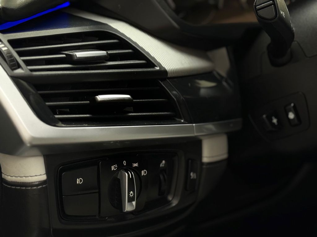 2015 BMW X5 Image 27