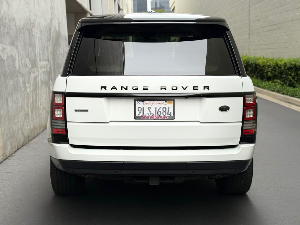 2014 Land Rover Range Rover Image 12