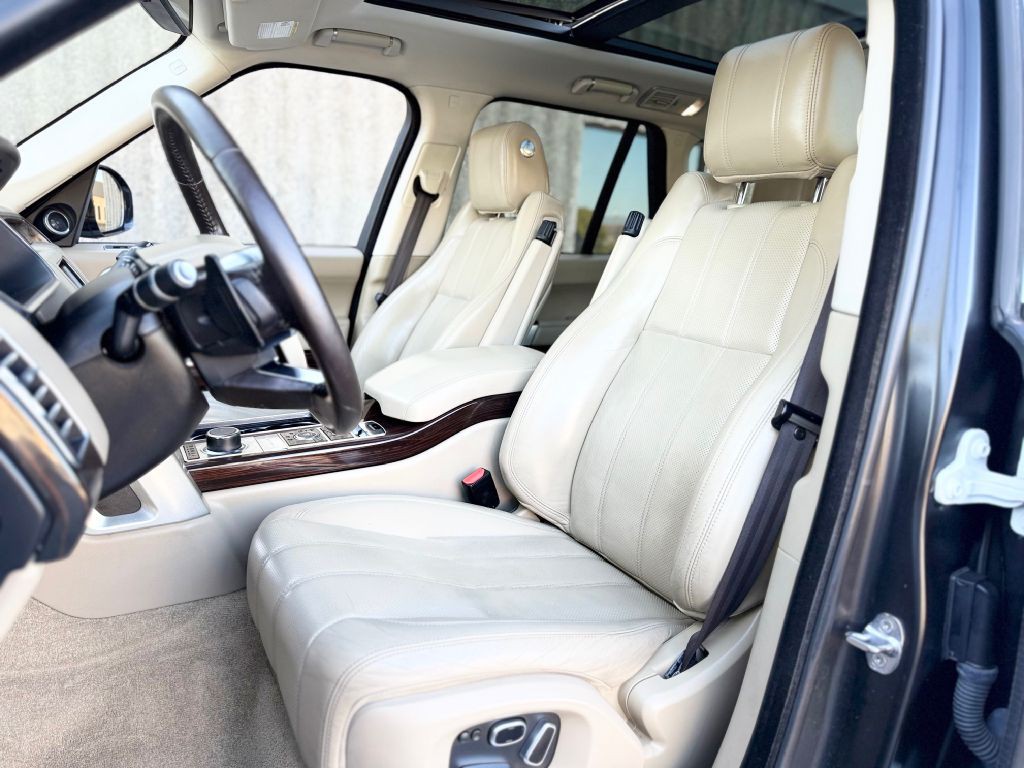 2014 Land Rover Range Rover Image 15