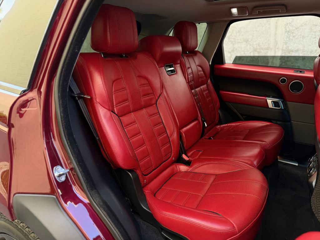 2015 Land Rover Range Rover Sport Image 26