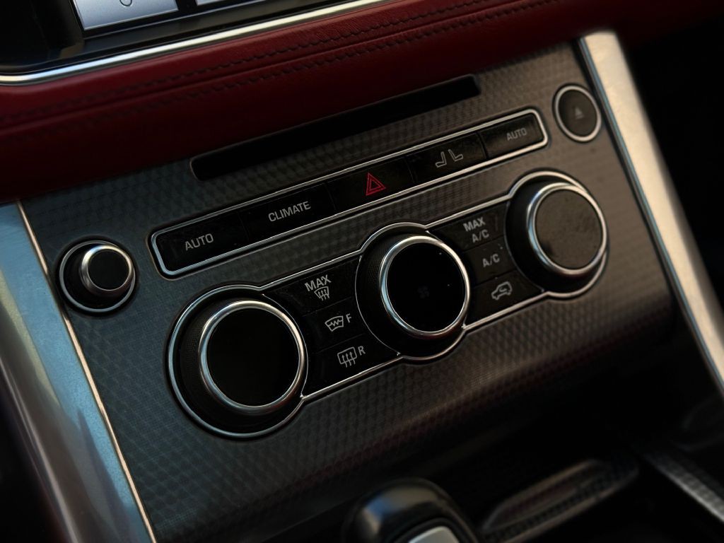 2015 Land Rover Range Rover Sport Image 32