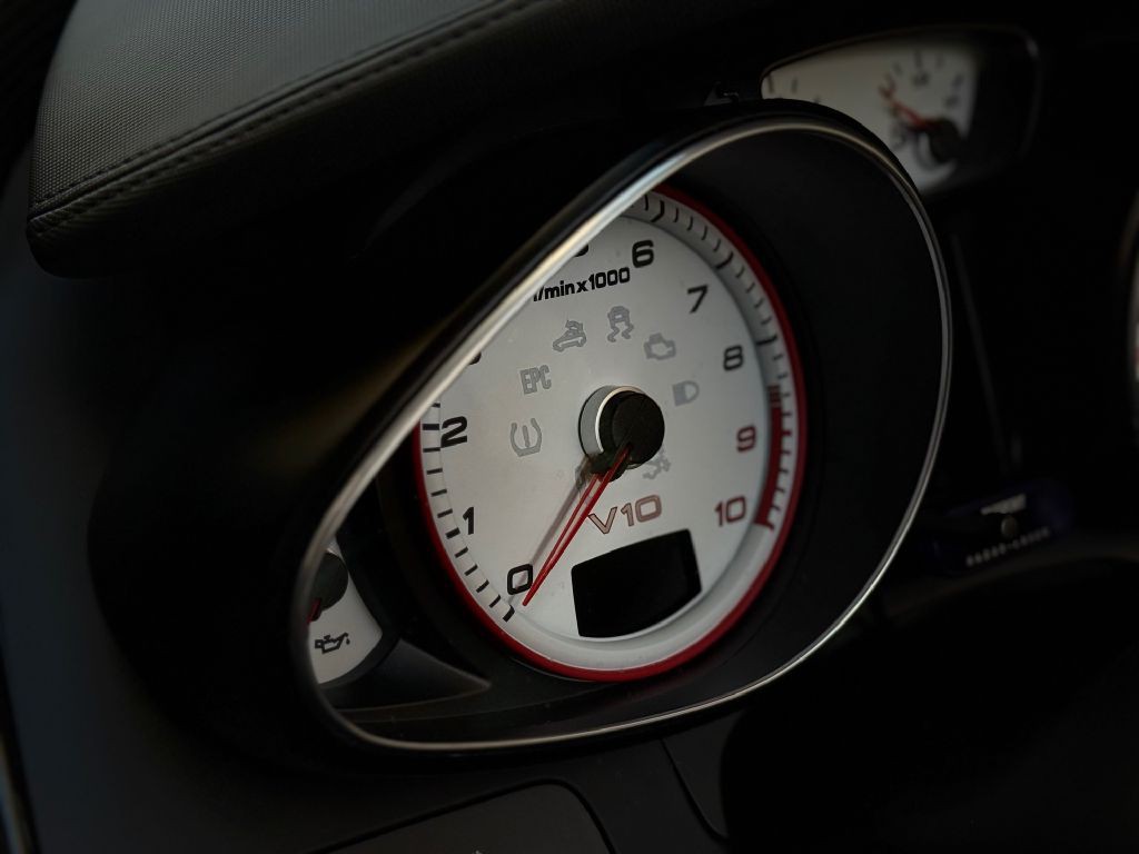 2012 Audi R8 Image 29