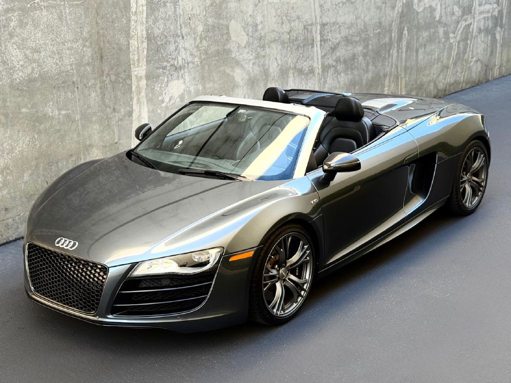 2012 Audi R8 Image 1