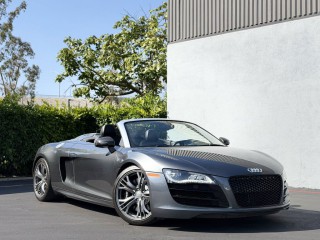 Image for 2012 Audi R8 5.2T quattro ID: 6734193
