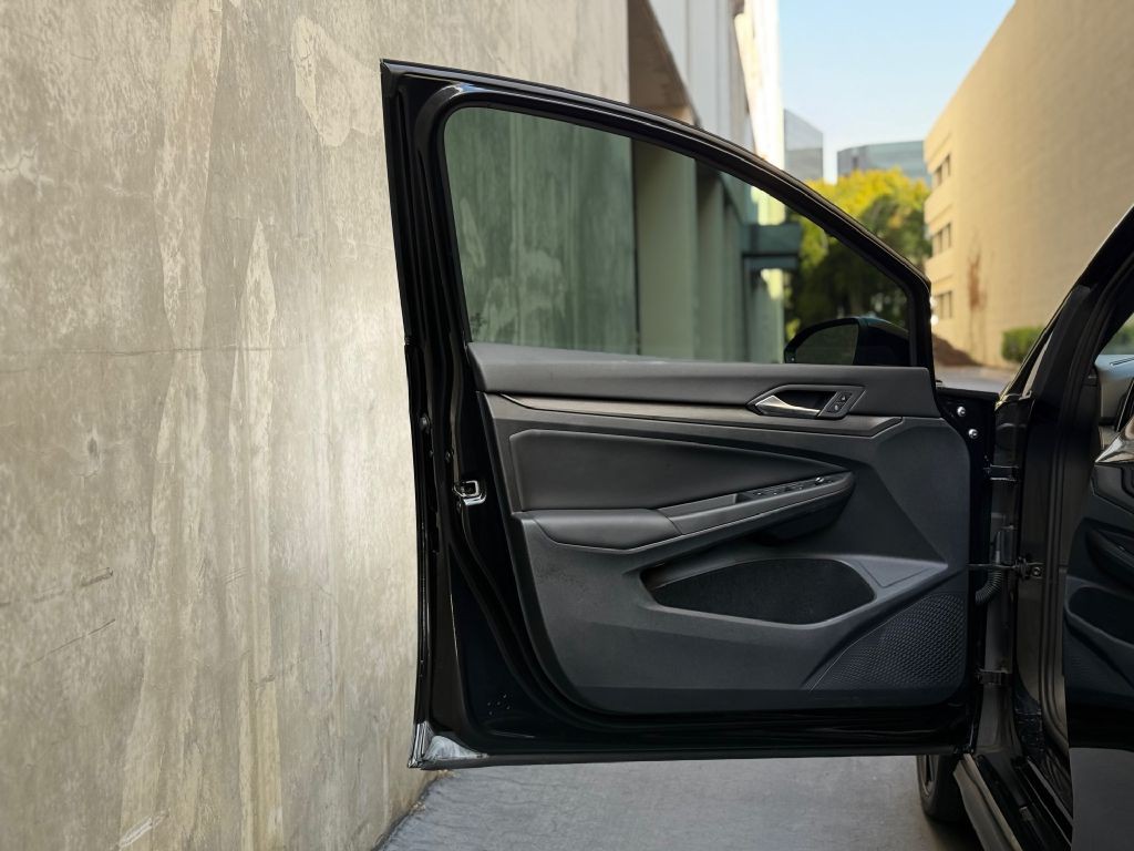 2024 Volkswagen GTI Image 16