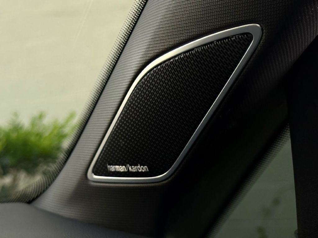 2024 Volkswagen GTI Image 33