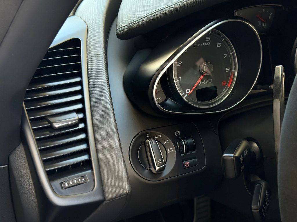 2008 Audi R8 Image 27