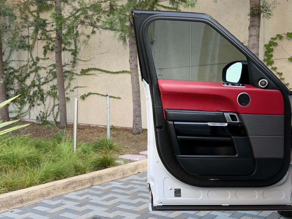 2019 Land Rover Range Rover Sport Image 18