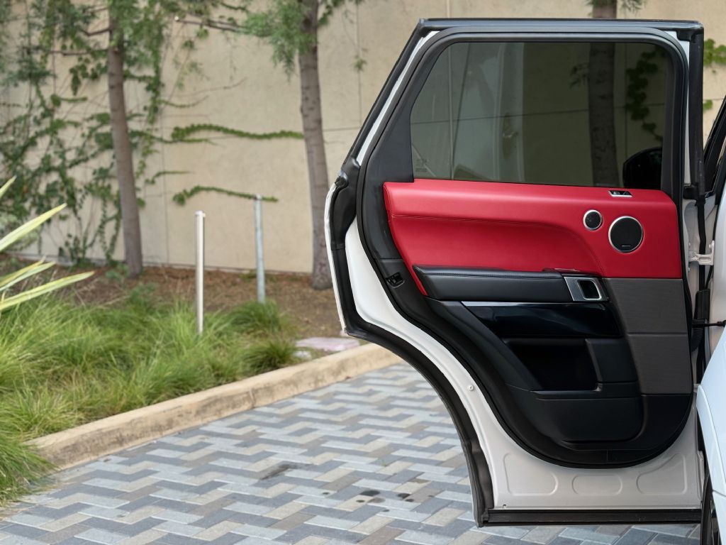 2019 Land Rover Range Rover Sport Image 22
