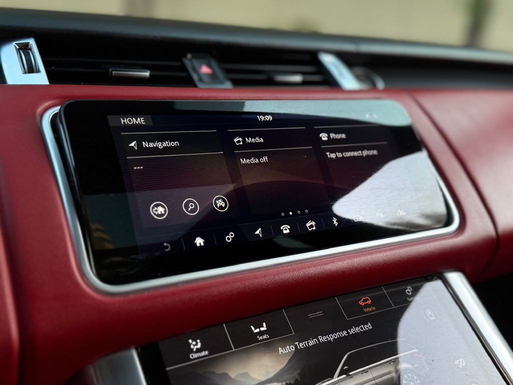 2019 Land Rover Range Rover Sport Image 32
