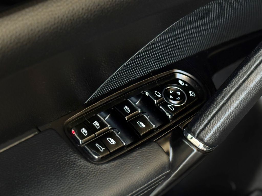 2018 Porsche Cayenne Image 18