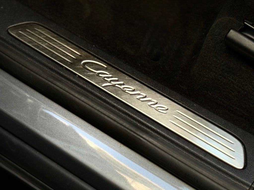 2018 Porsche Cayenne Image 19