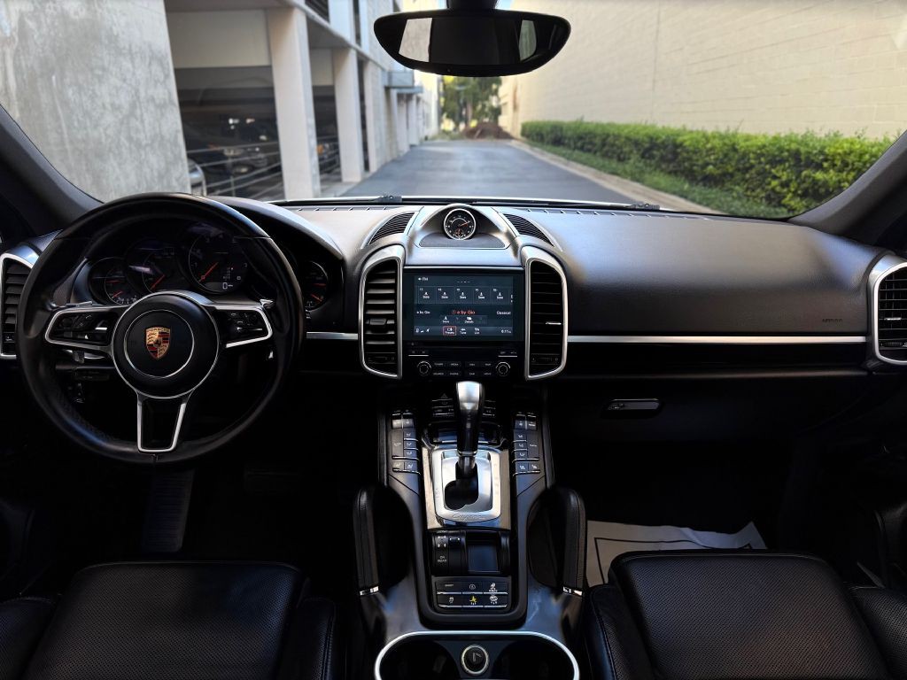 2018 Porsche Cayenne Image 30