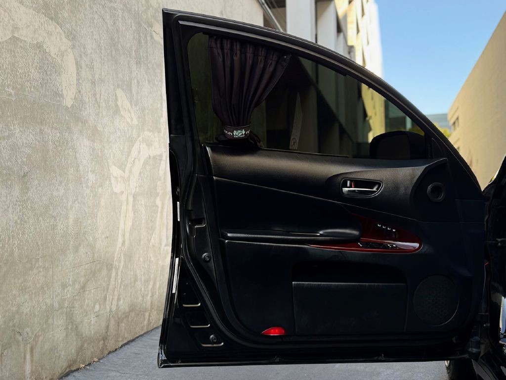 2011 Lexus GS Image 18