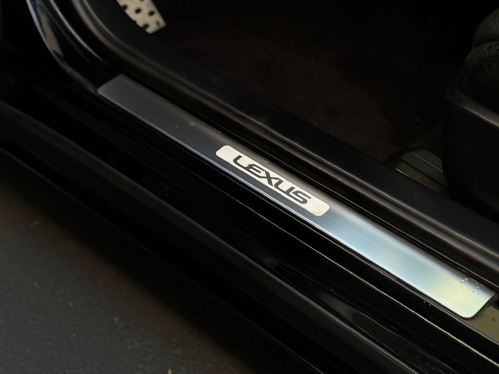 2011 Lexus GS Image 19