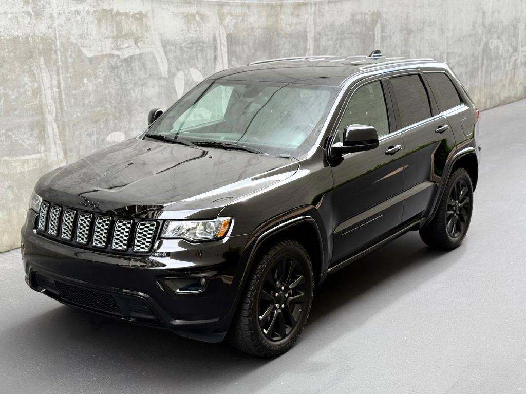 2021 Jeep Grand Cherokee Image 2