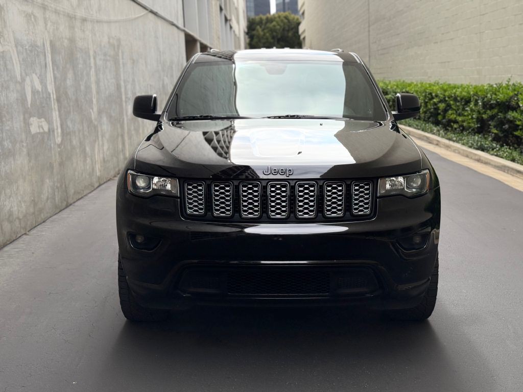 2021 Jeep Grand Cherokee Image 3
