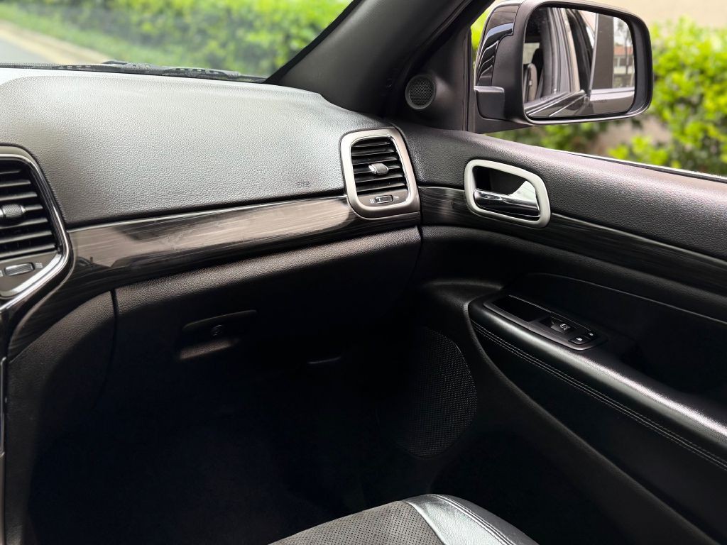 2021 Jeep Grand Cherokee Image 28