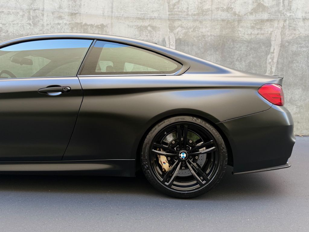 2015 BMW M4 Image 10