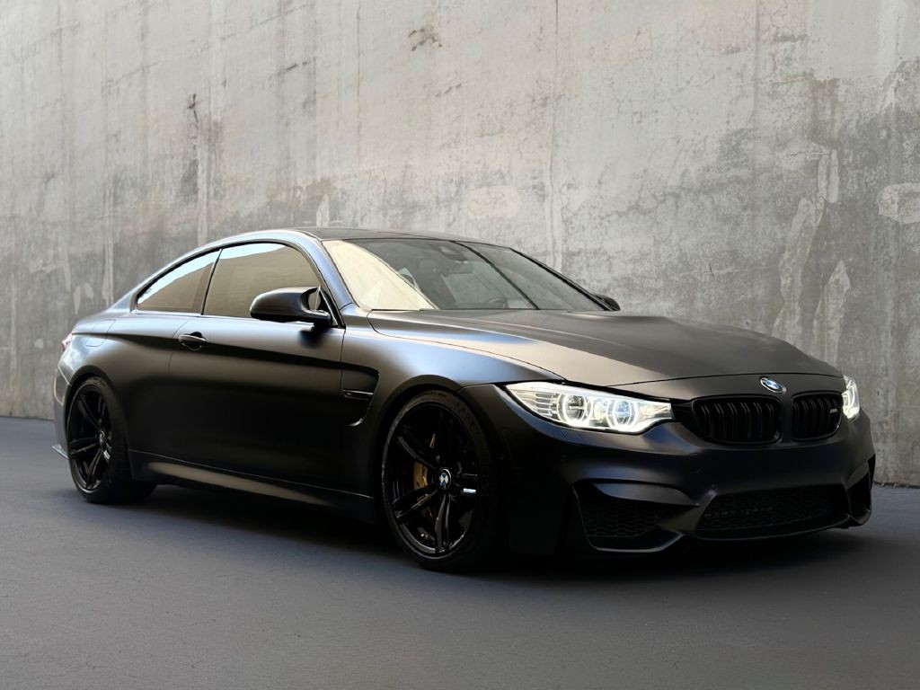 2015 BMW M4 Image 17