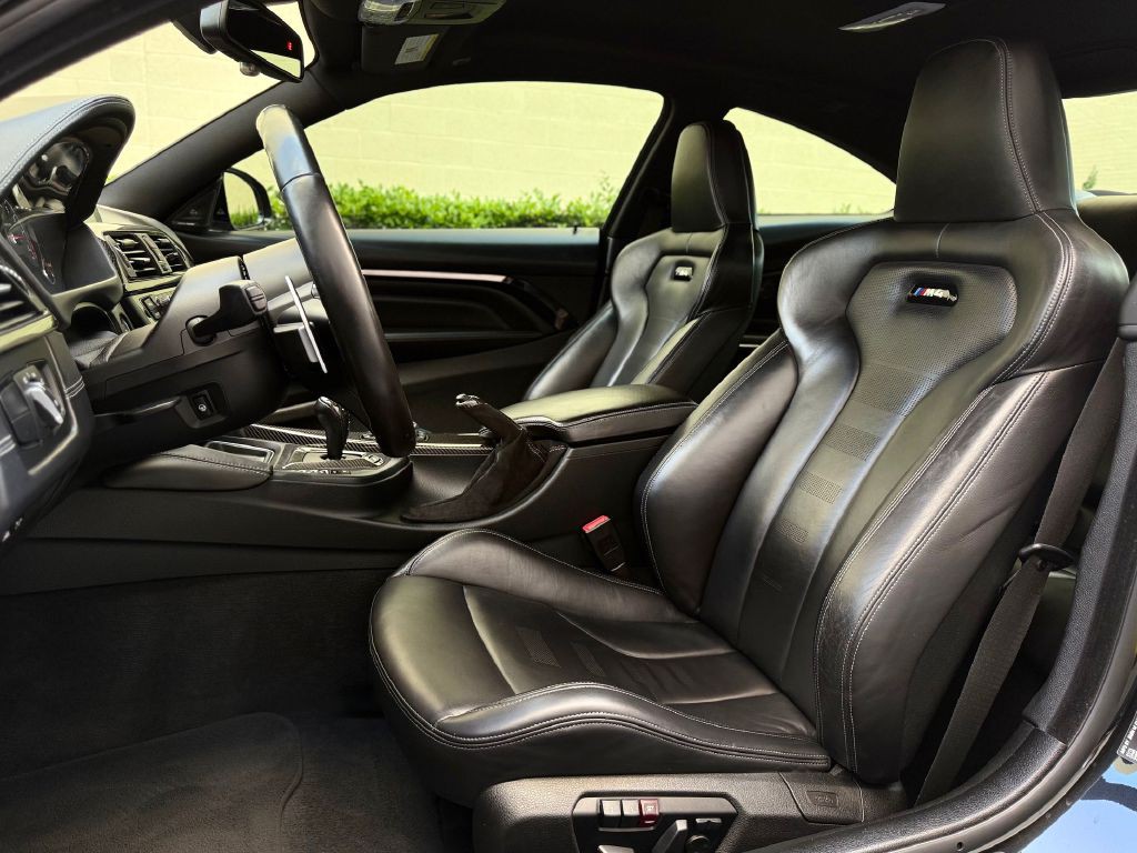 2015 BMW M4 Image 27