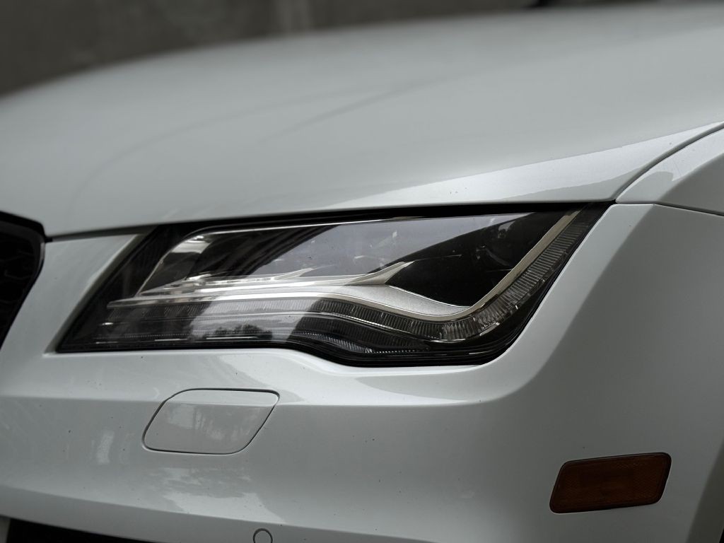 2014 Audi S7 Image 8