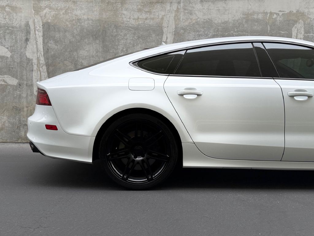 2014 Audi S7 Image 18