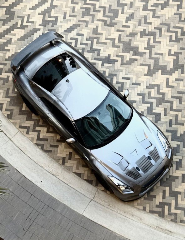 2010 Nissan GT-R Image 50