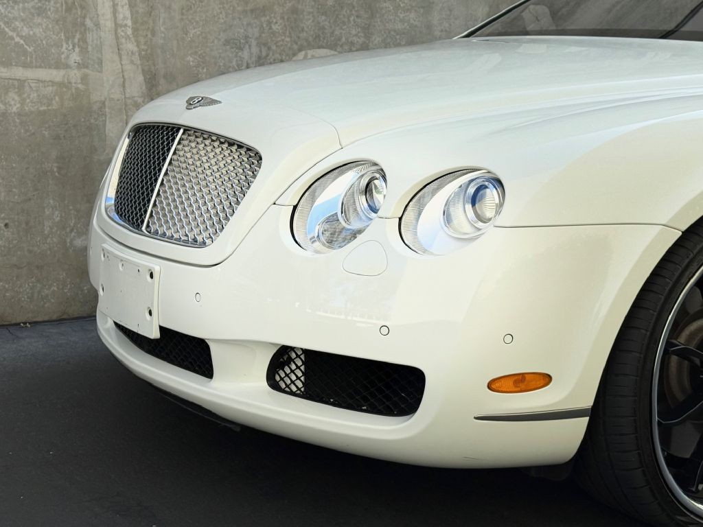2005 Bentley Continental Image 12