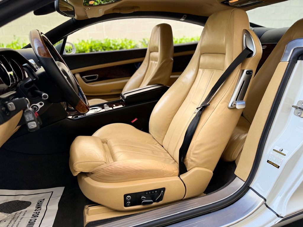 2005 Bentley Continental Image 23