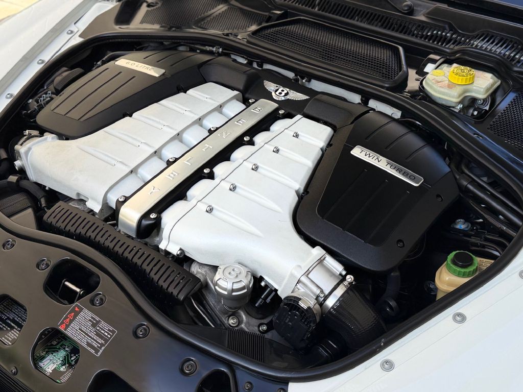 2005 Bentley Continental Image 39