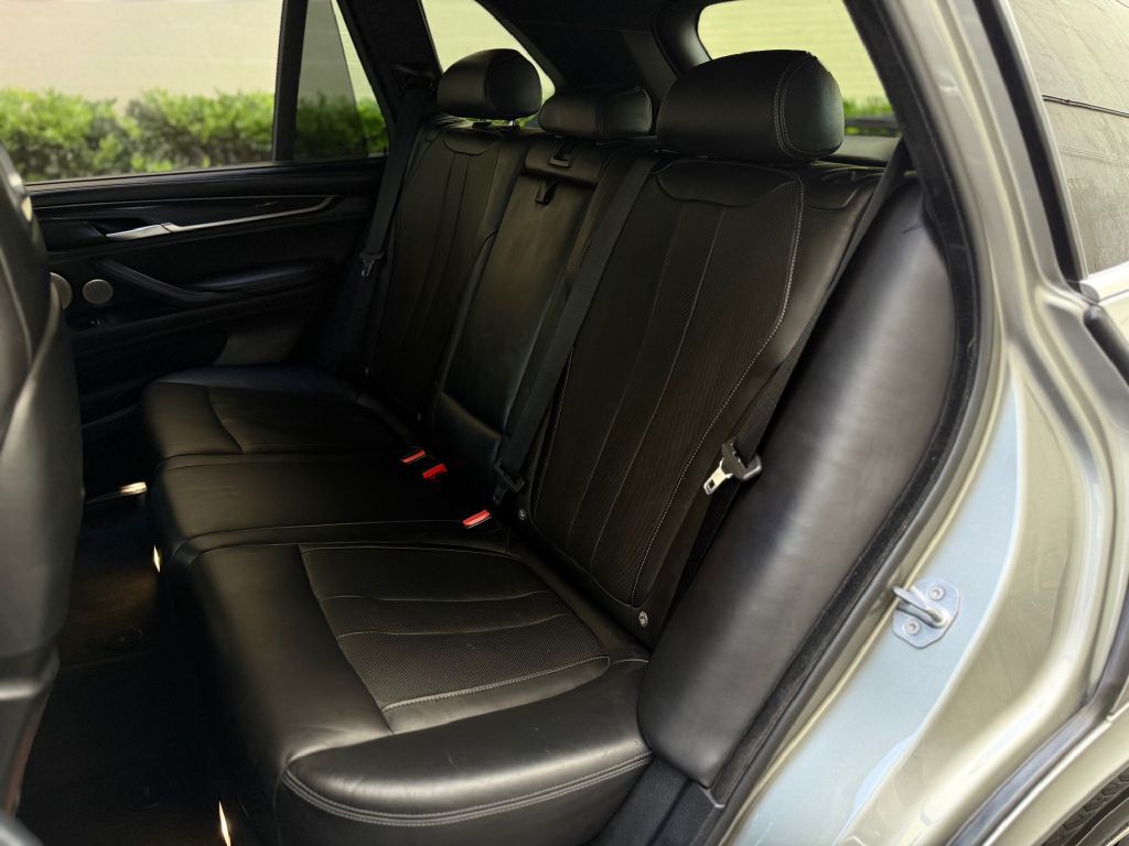 2016 BMW X5 Image 27