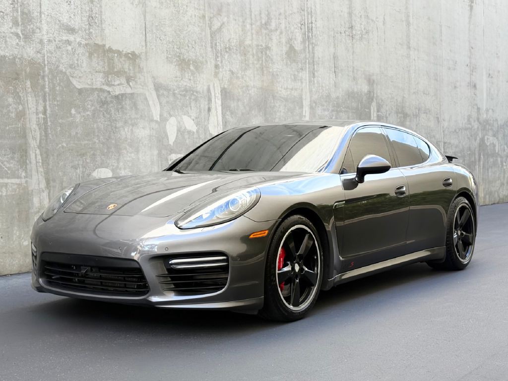 2014 Porsche Panamera Image 1