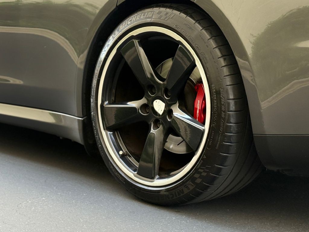 2014 Porsche Panamera Image 9