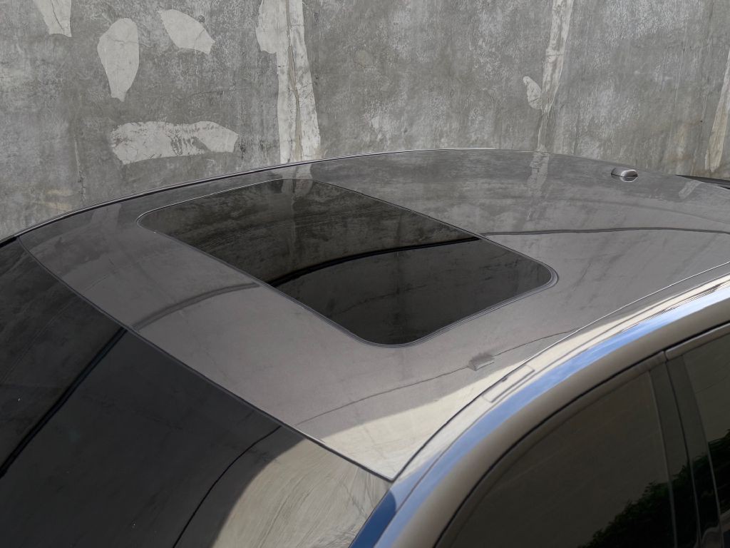 2014 Porsche Panamera Image 11