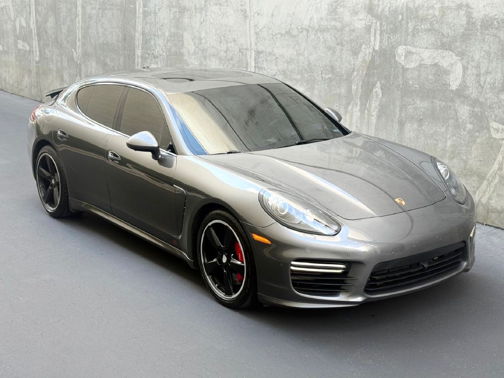 2014 Porsche Panamera Image 18